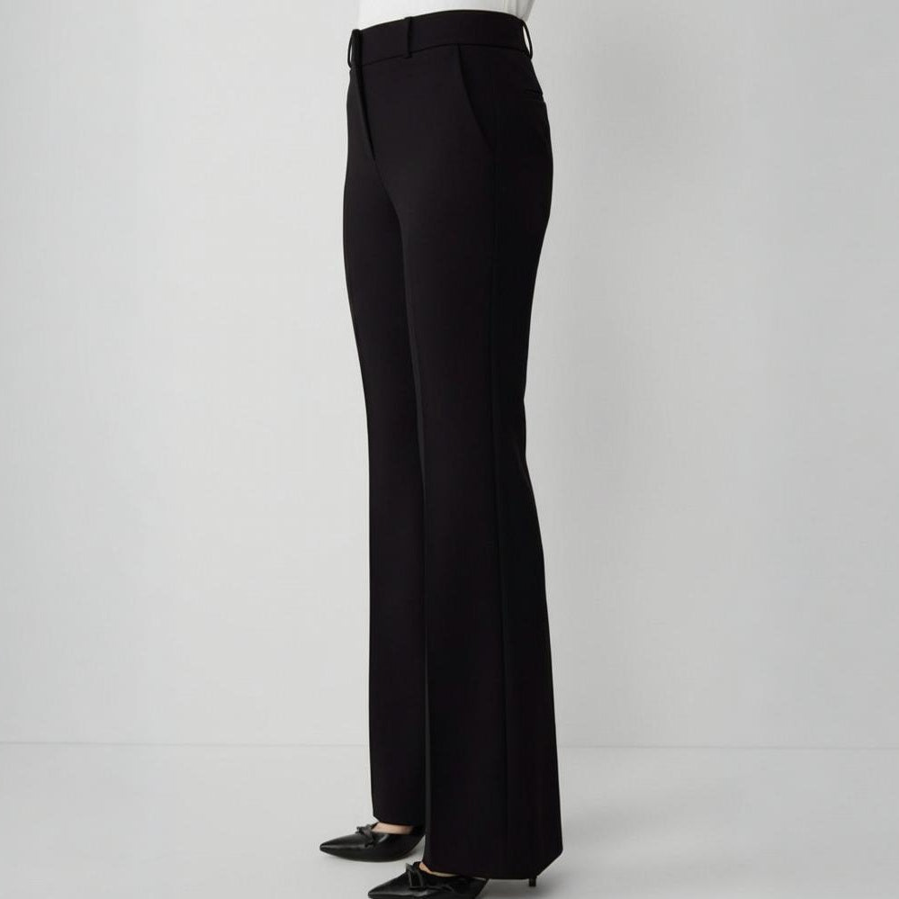 Why Tailored Pants Are Becoming a Must-Have for Modern Women