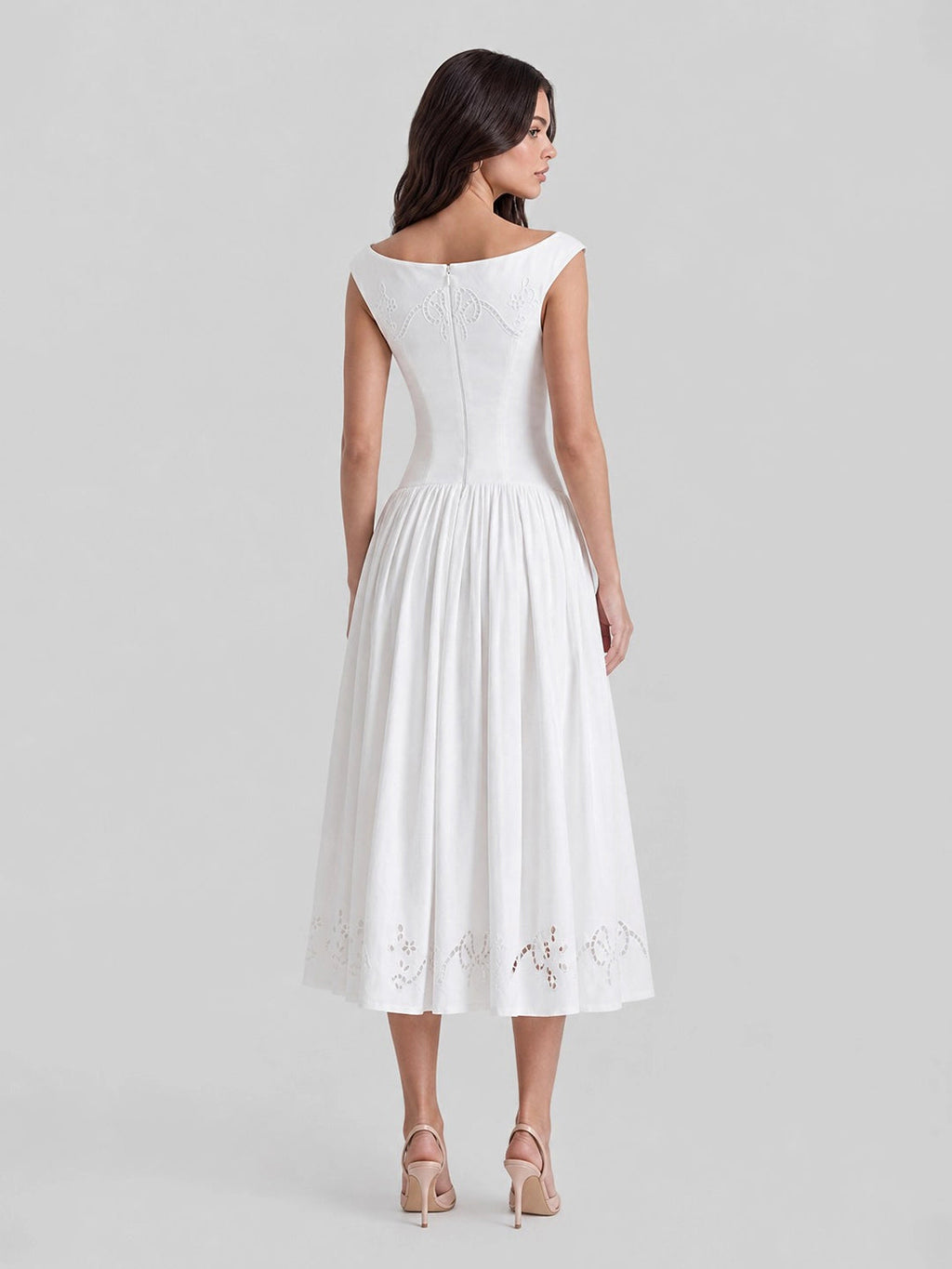 Exquisite Boat Neck Fil-Coupé Dress