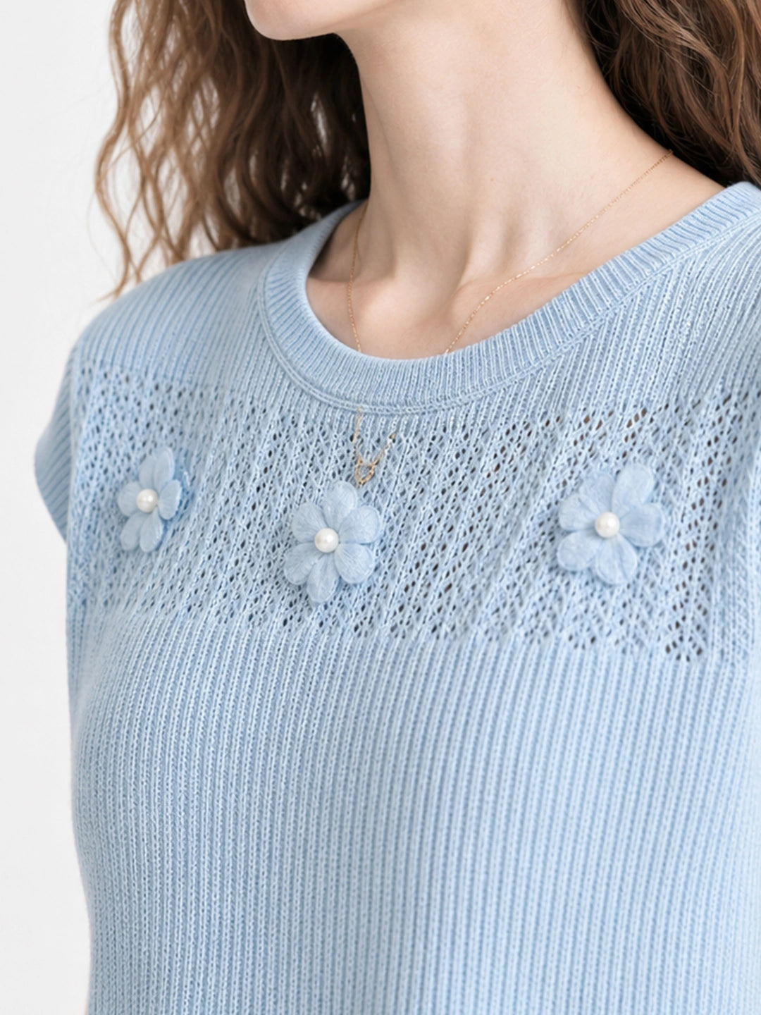 3D Floral Knit Linen Short Sleeve Top