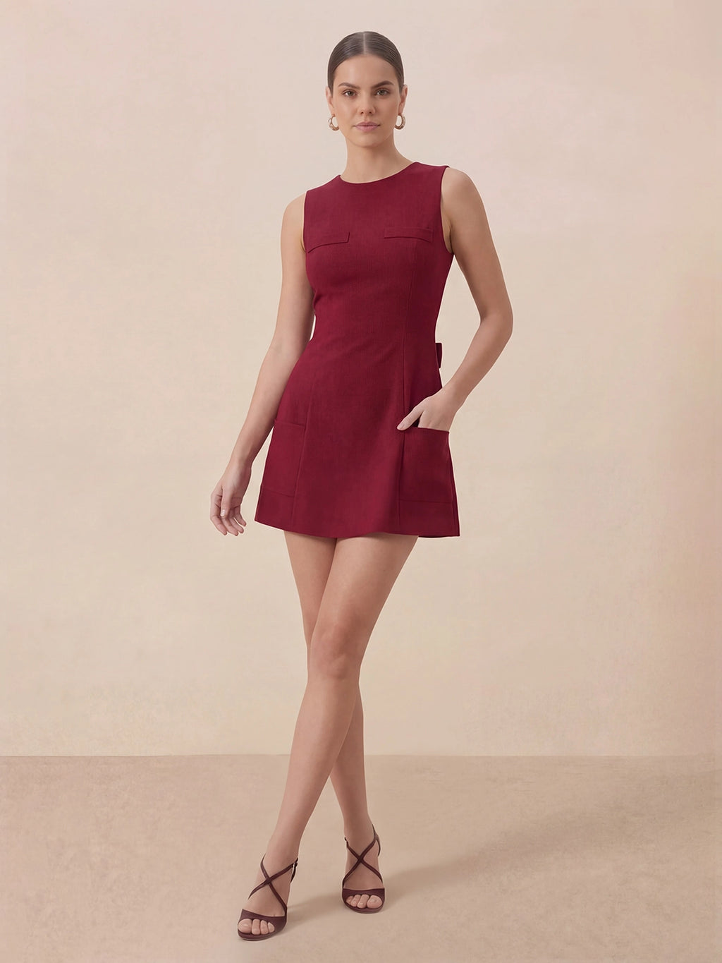 Valentine's Day Exclusive -Sleeveless mini dress with pockets