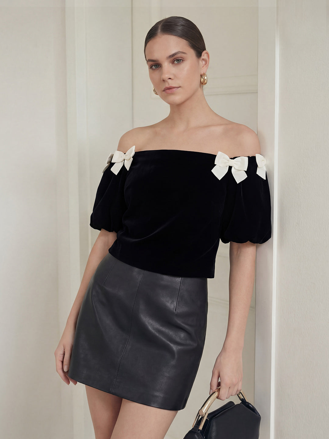 Valentine's Day Exclusive -Bow-Decorated Off-Shoulder Blouse