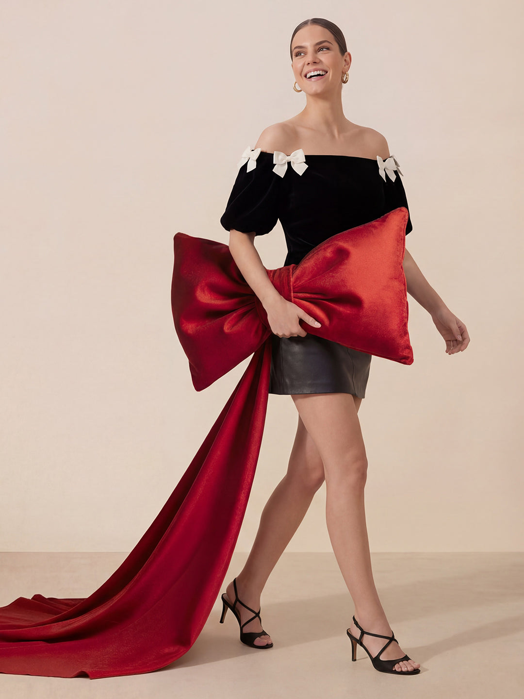 Valentine's Day Exclusive -Bow-Decorated Off-Shoulder Blouse Main image