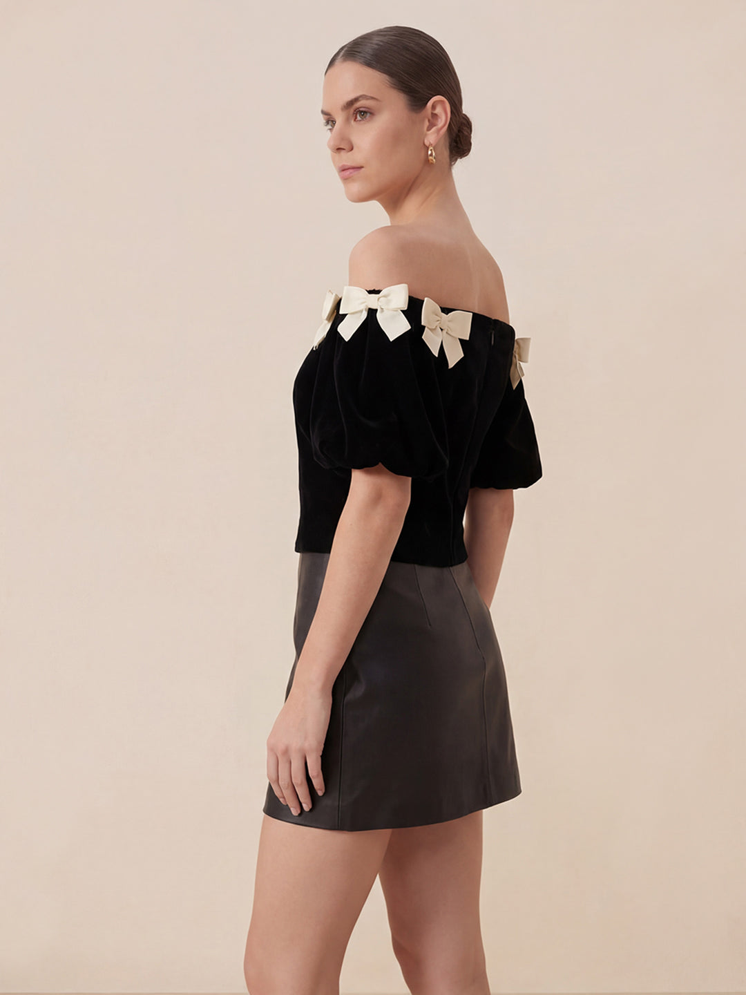 Valentine's Day Exclusive -Bow-Decorated Off-Shoulder Blouse