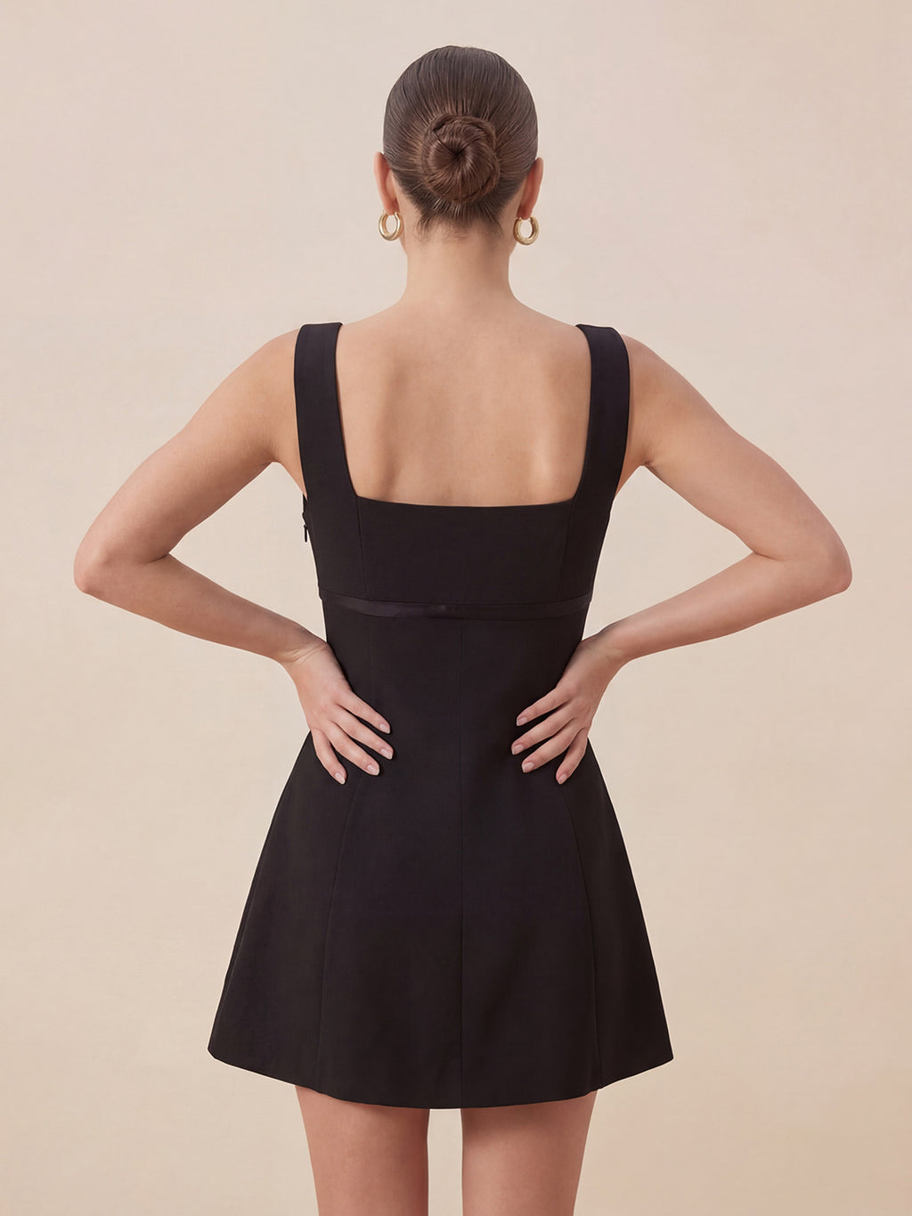 Valentine's Day Exclusive -Bow-Waist Square-Neck Sleeveless Dress