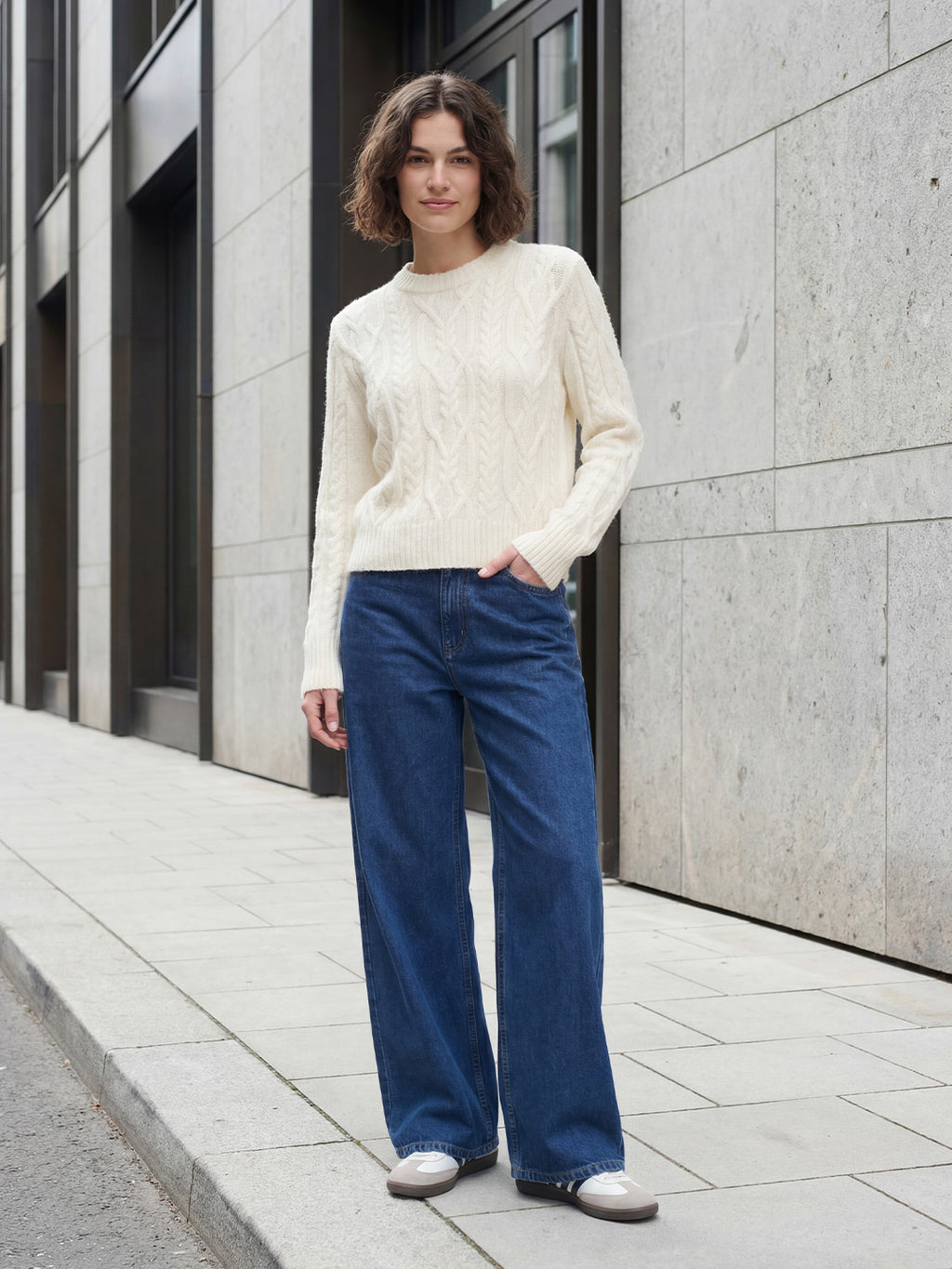 Cable knit crew neck sweater