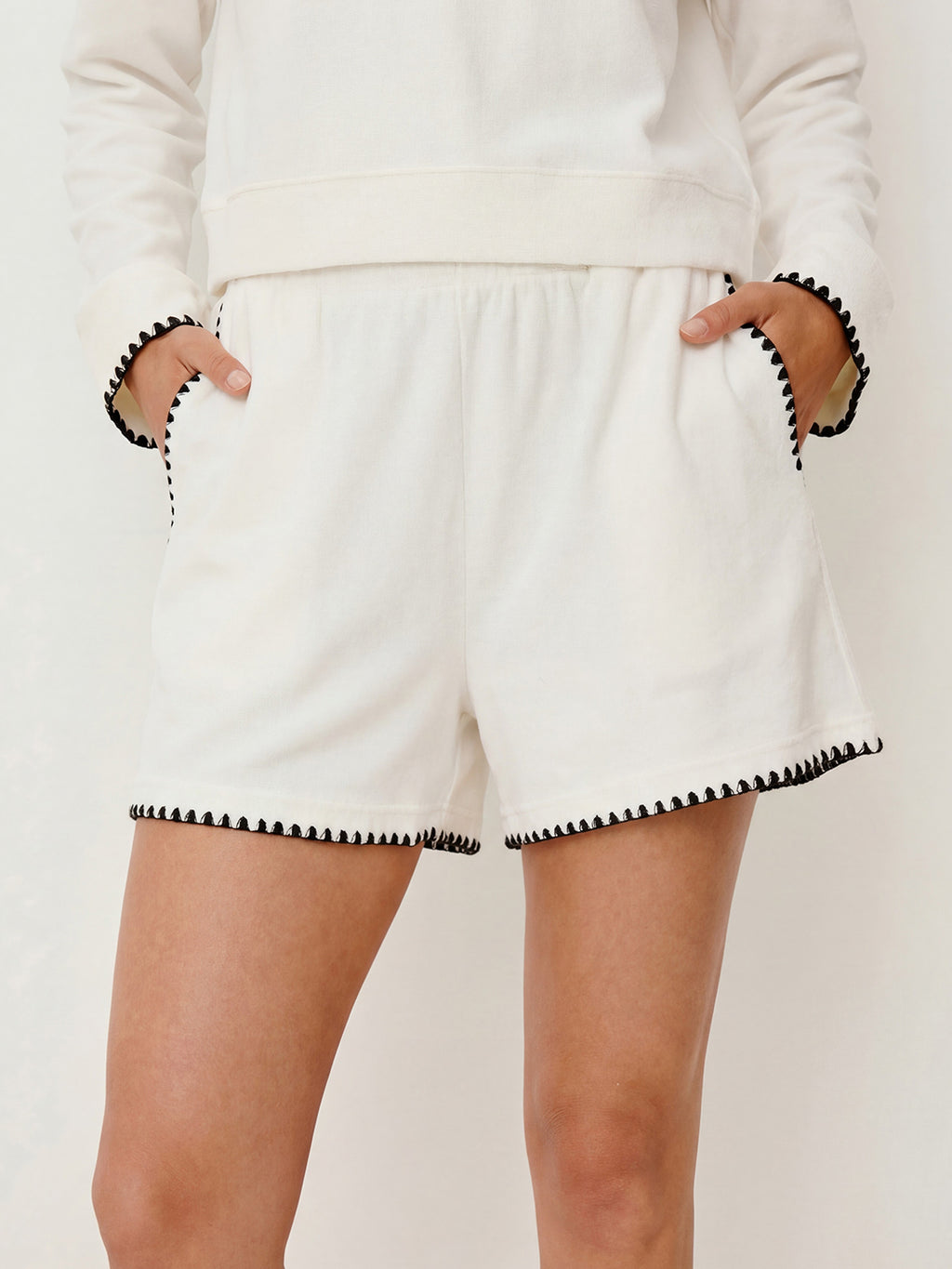 Color-blocked embroidered trim shorts