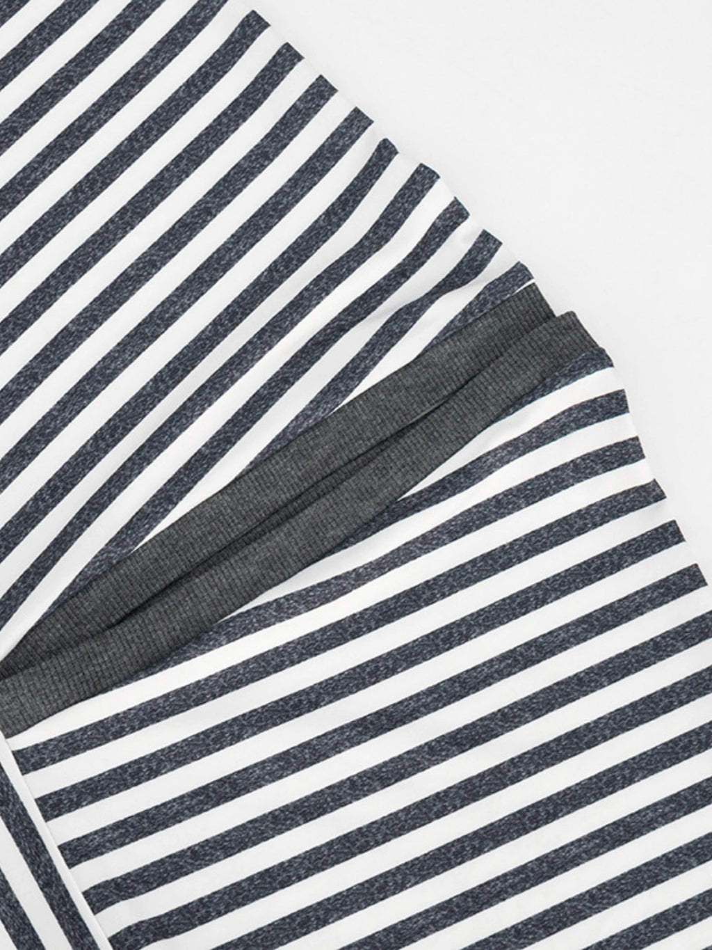 Contrast Trim Plunging Striped Crop Top
