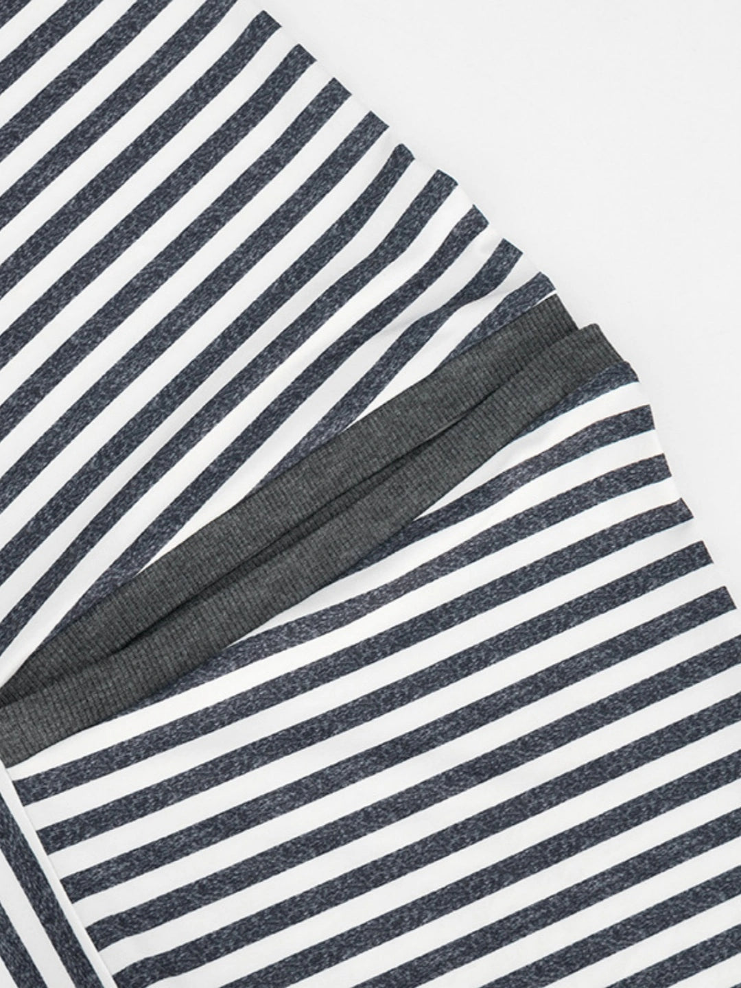 Contrast Trim Plunging Striped Crop Top