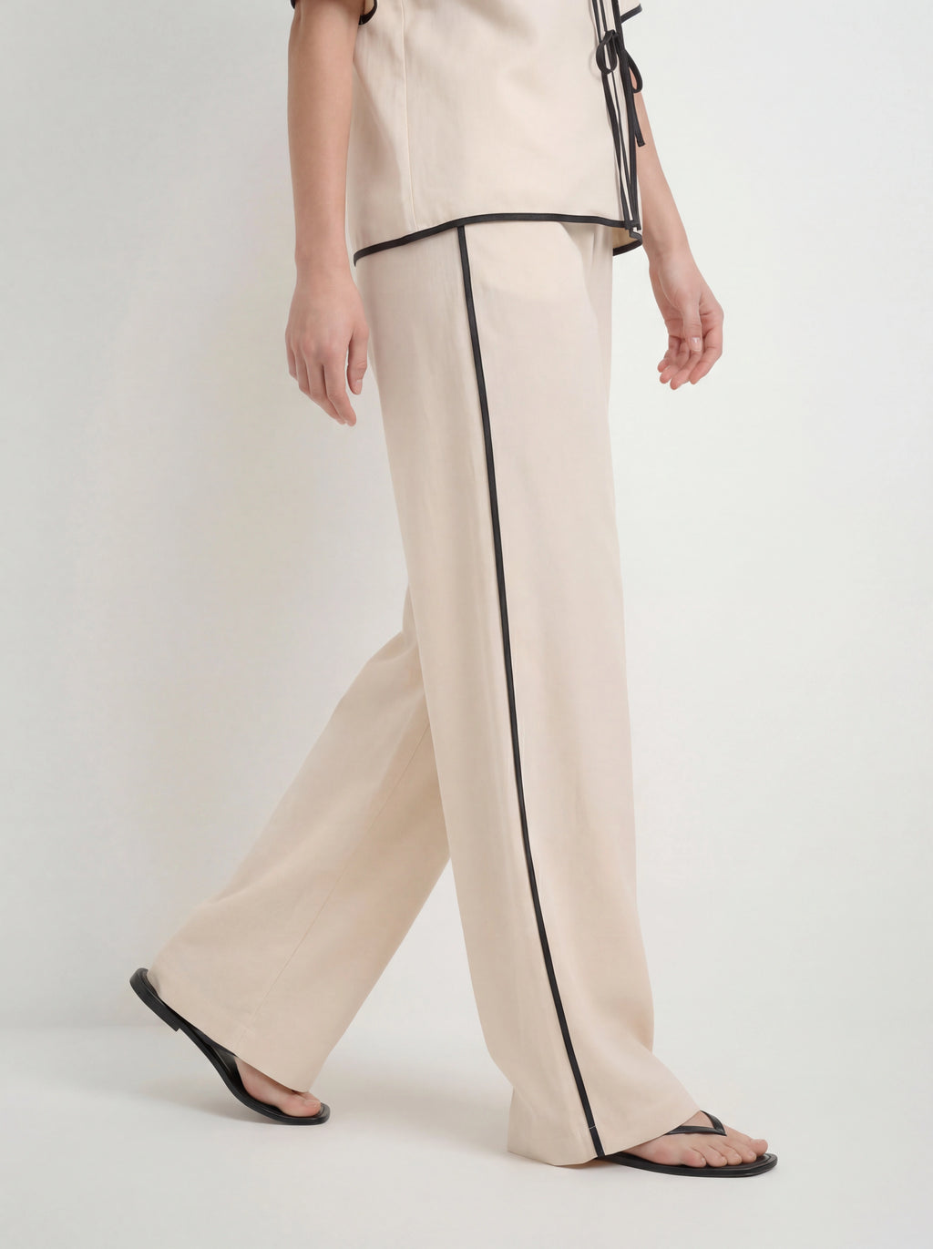 Effortless Linen Contrast Piping Co-ord Set