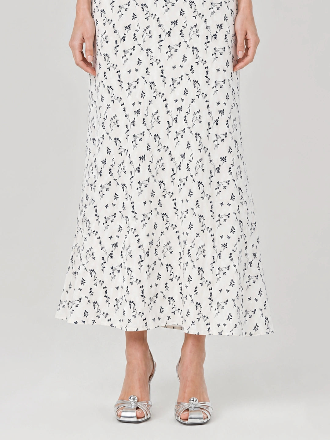 Floral V Neck Puff Sleeve Mermaid Maxi Dress