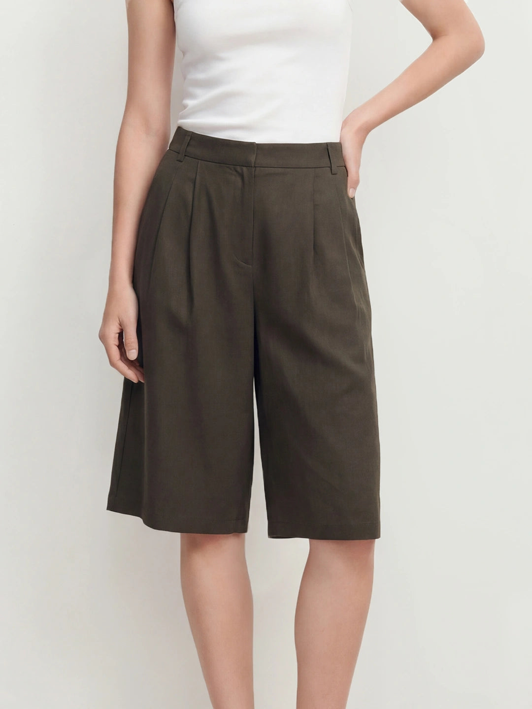 High Waisted Pleated Linen Tencel Shorts