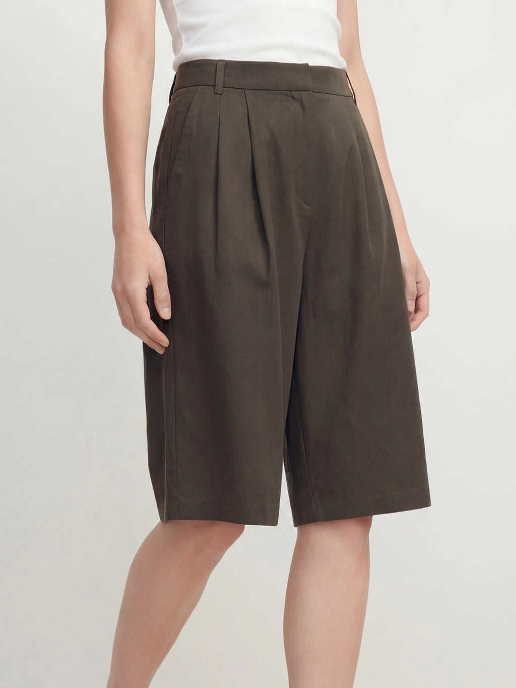 High Waisted Pleated Linen Tencel Shorts