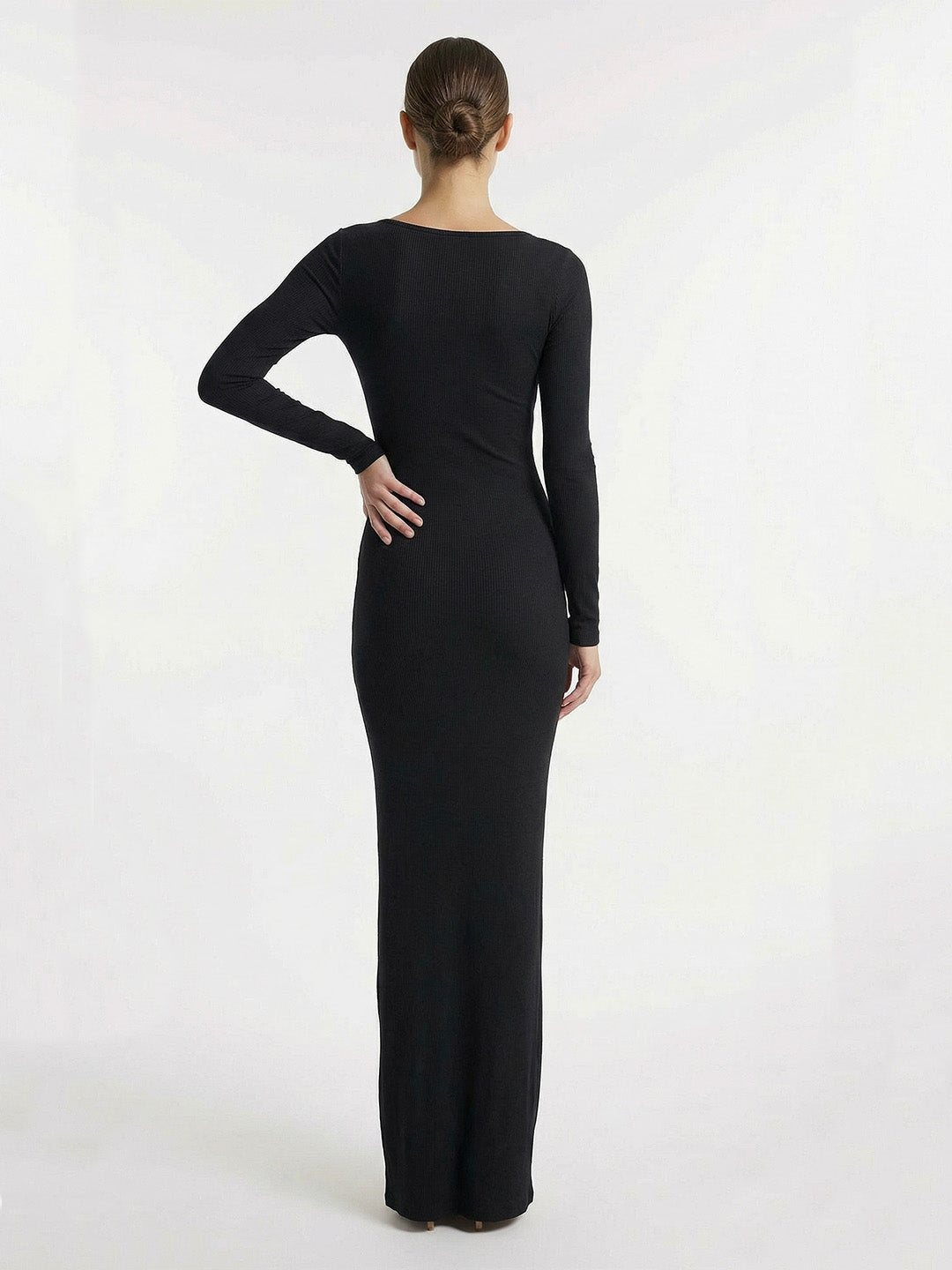 Knitted square neck fitted dress