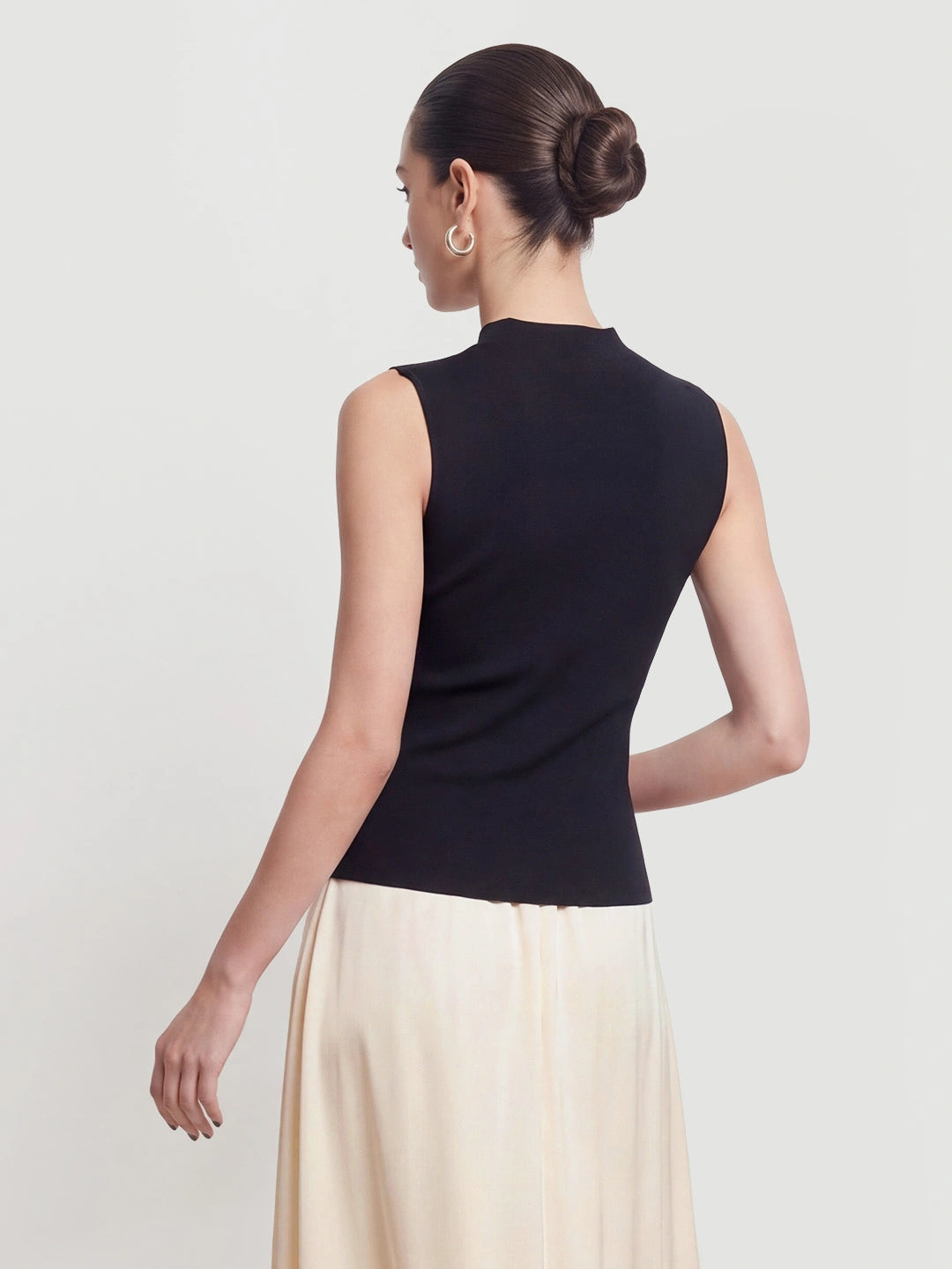 Lace Patchwork Sleeveless Knit Top