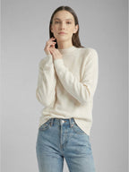 Lightweight minimalist pullover sweater