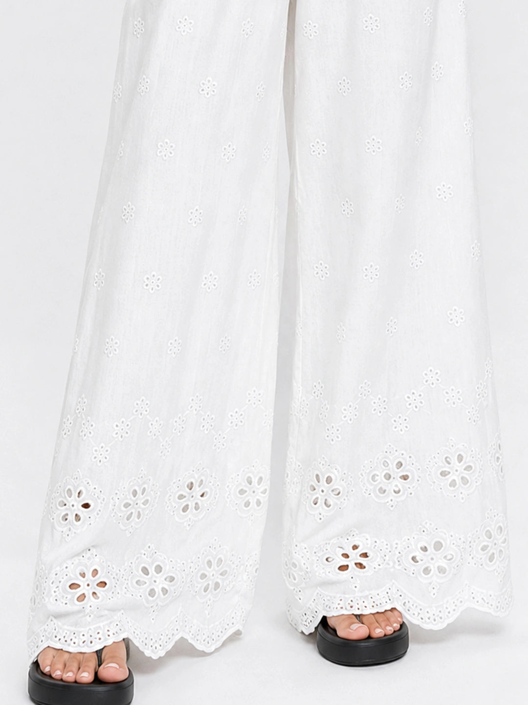 Scalloped Eyelet Cotton Wide-Leg Pants Secondary image