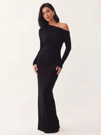 Singular off shoulder fitted long-sleeved dress