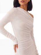 Singular off shoulder fitted long-sleeved dress