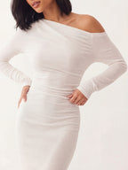 Singular off shoulder fitted long-sleeved dress