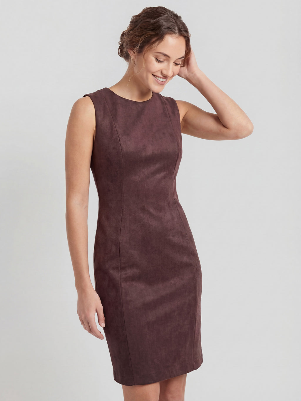 Sleeveless suede fitted dress