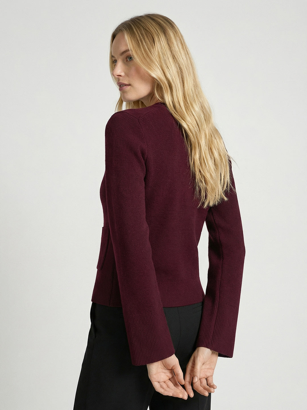 Solid color V-neck pocket cardigan
