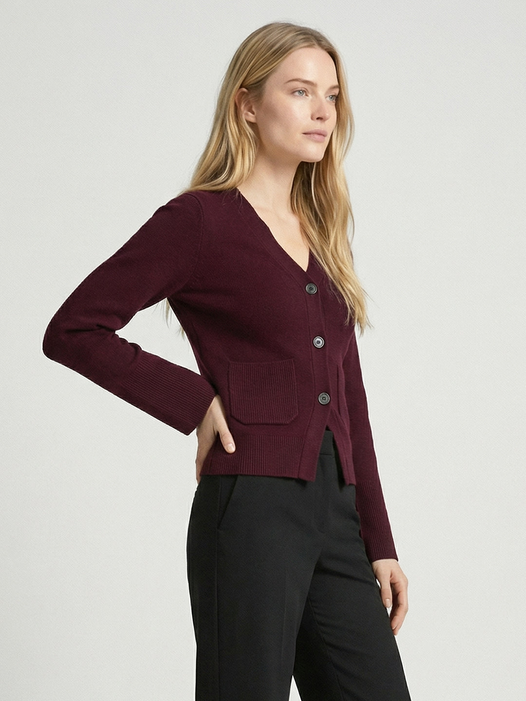 Solid color V-neck pocket cardigan