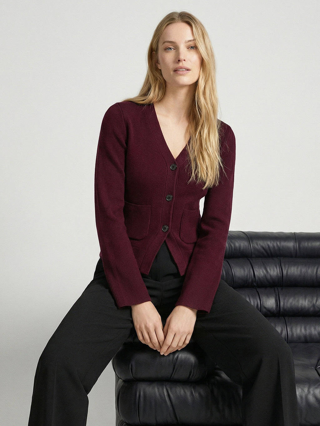 Solid color V-neck pocket cardigan