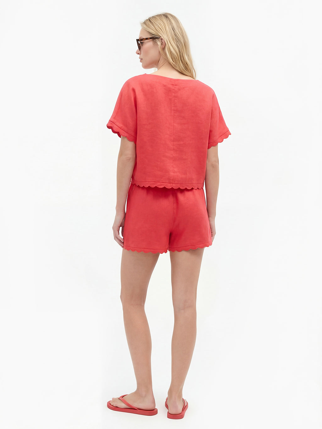 Wave Scallop Boxy Linen T-shirt