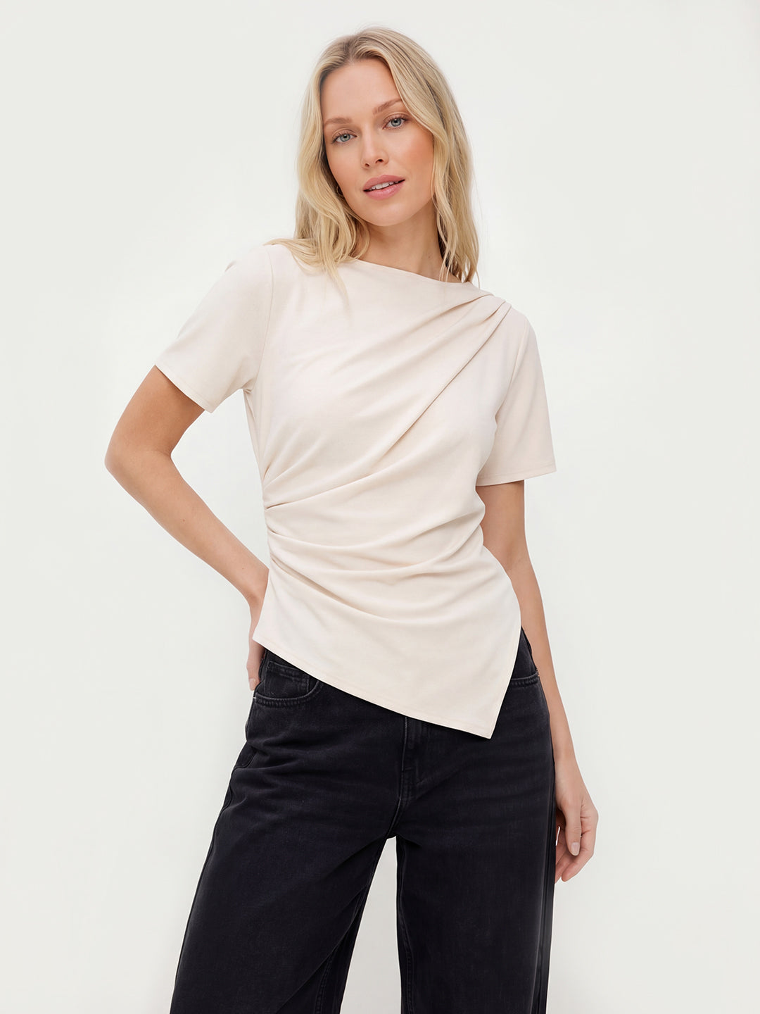 Asymmetric Hem Short Sleeve Slim Fit Stretch Top